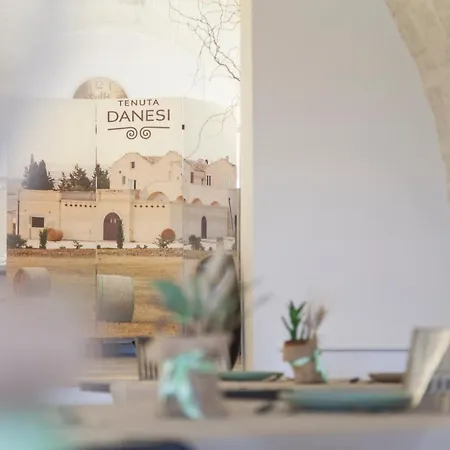 Tenuta Danesi 3* Matera