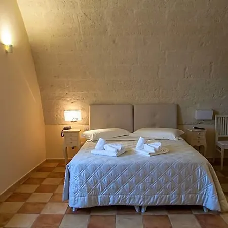 Tenuta Danesi 3*